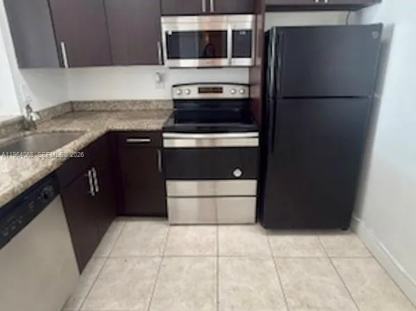 494 NW 165th Street Rd APT C508, Miami, FL 33169