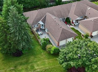 95 Beasley Cres #5, Cambridge, ON N1T1P5