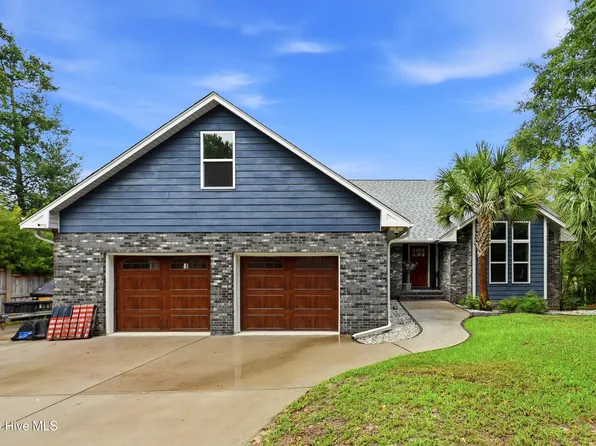 629 Hughes Road, Hampstead, NC 28443