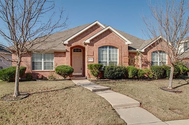 1st image of 2144 Fountain Dr