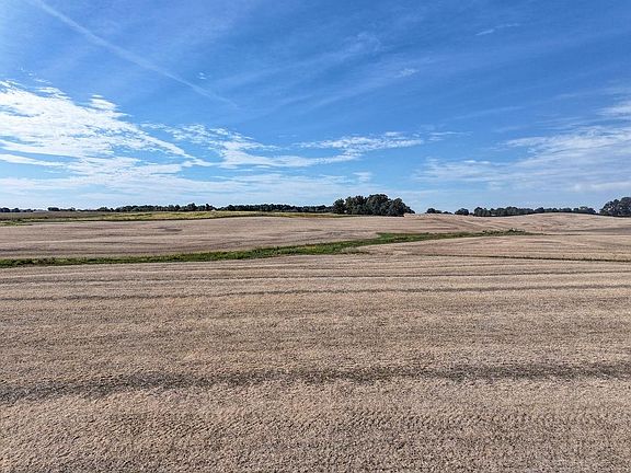4th image of 5200 Barnhill Rd