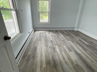 434 W South St FLOOR 2, Frederick, MD 21701