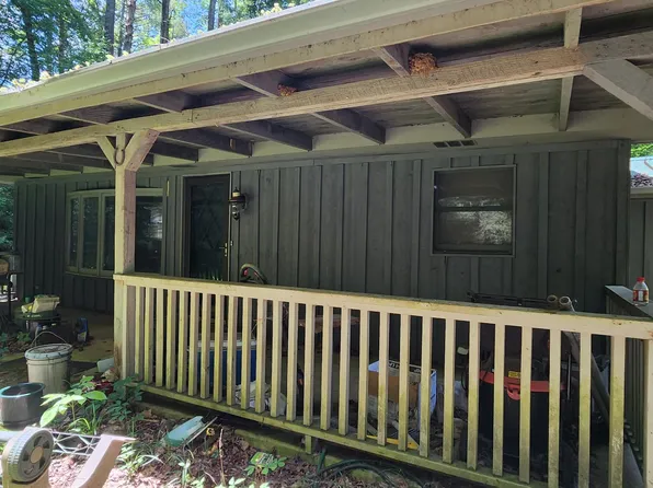 190 Long Branch Rd, Erwin, TN 37650