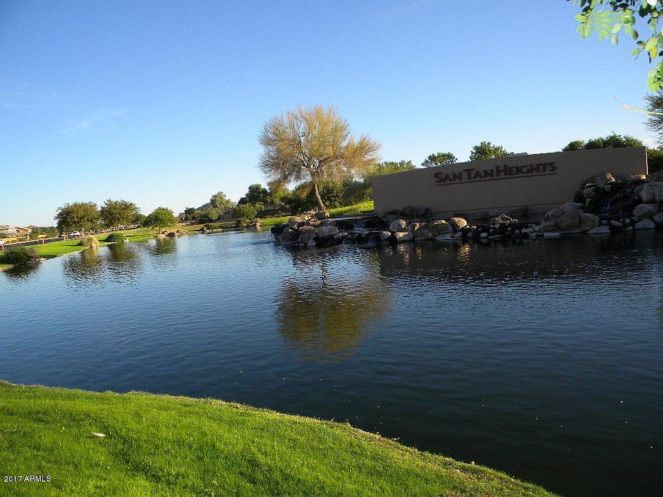 San Tan Heights