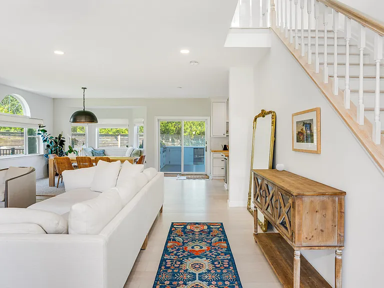 41 Blackwatch Ct — Photo 18