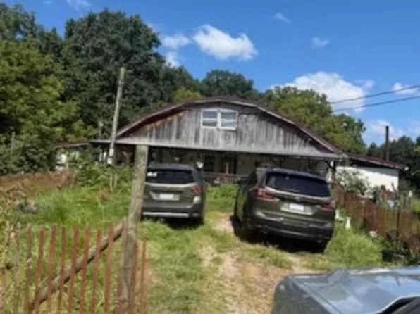1345 Colt Rdg, Spencer, WV 25276