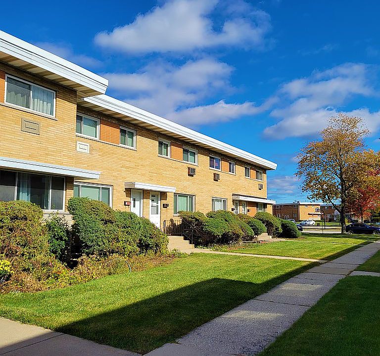 1st image of 9668 Lois Dr APT B