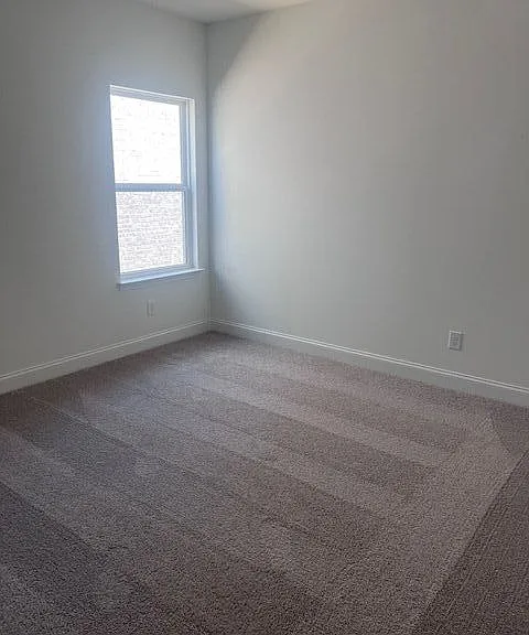 730 Omaha Dr — Photo 14