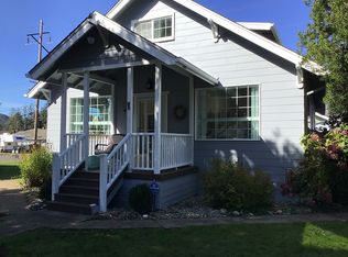 1889 Fir Ave, Reedsport, OR 97467