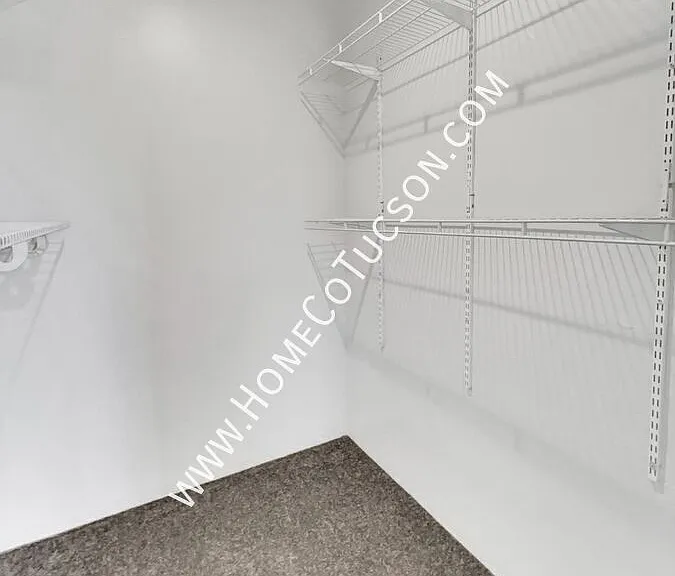 70 W 21st St — Photo 20
