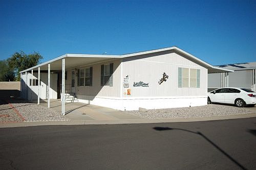 Direct mountain views from back deck!