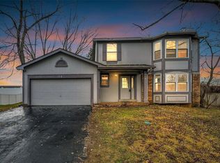 10 Applehill Ct, Saint Peters, MO 63376