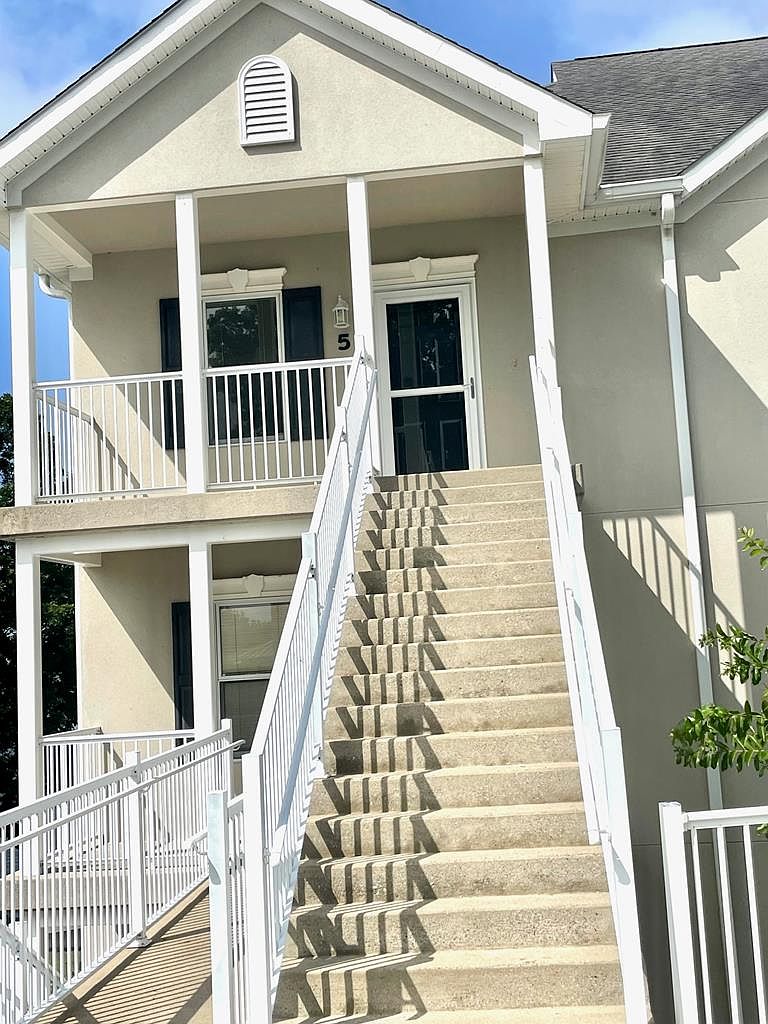 560 Moon Bay Dr, Kuttawa, KY 42055 Zillow