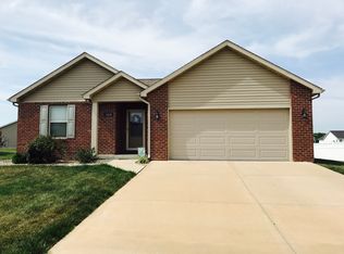 1100 Joyce Ln, New Baden, IL 62265