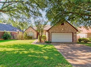 108 Rio Vista Dr, Georgetown, TX 78626