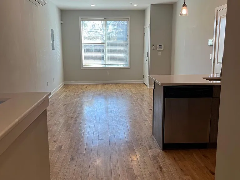 2039 N College Ave #A — Photo 13