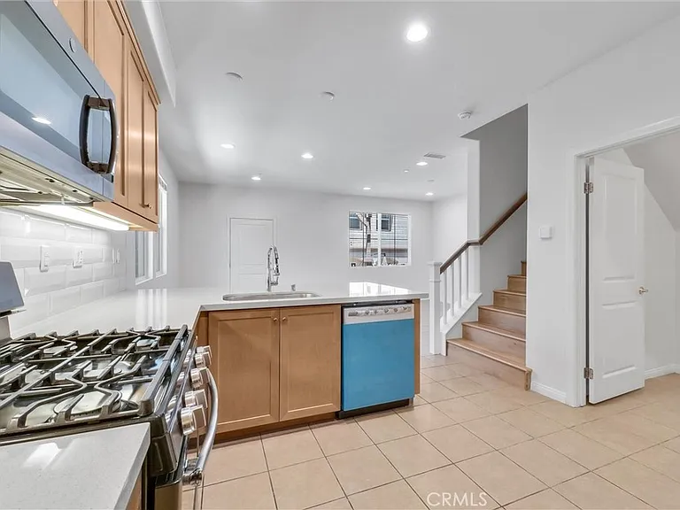 311 N Edenfield Ave — Photo 11