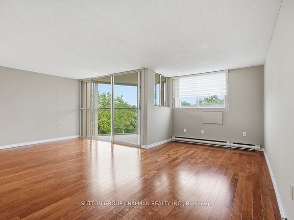 5th image of 127 Belmont Dr #403