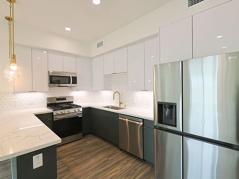 4000 W Mont Clair St — Photo 12