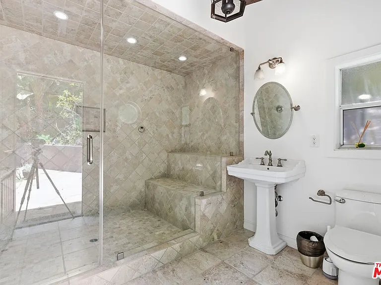 503 N Greencraig Rd — Photo 45