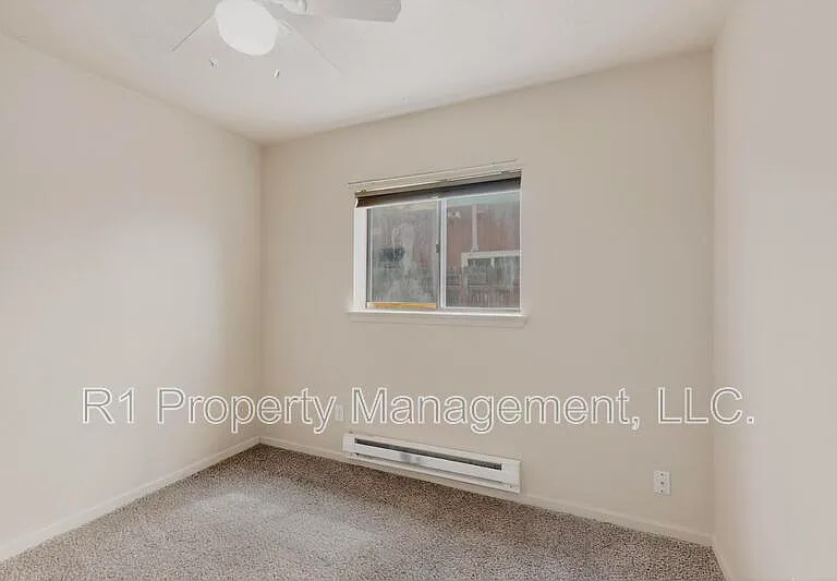 222 Shannon Pl NW #1 — Photo 16