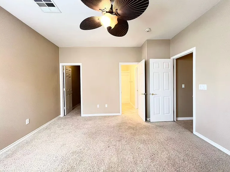 674 Fynn Valley Dr — Photo 15