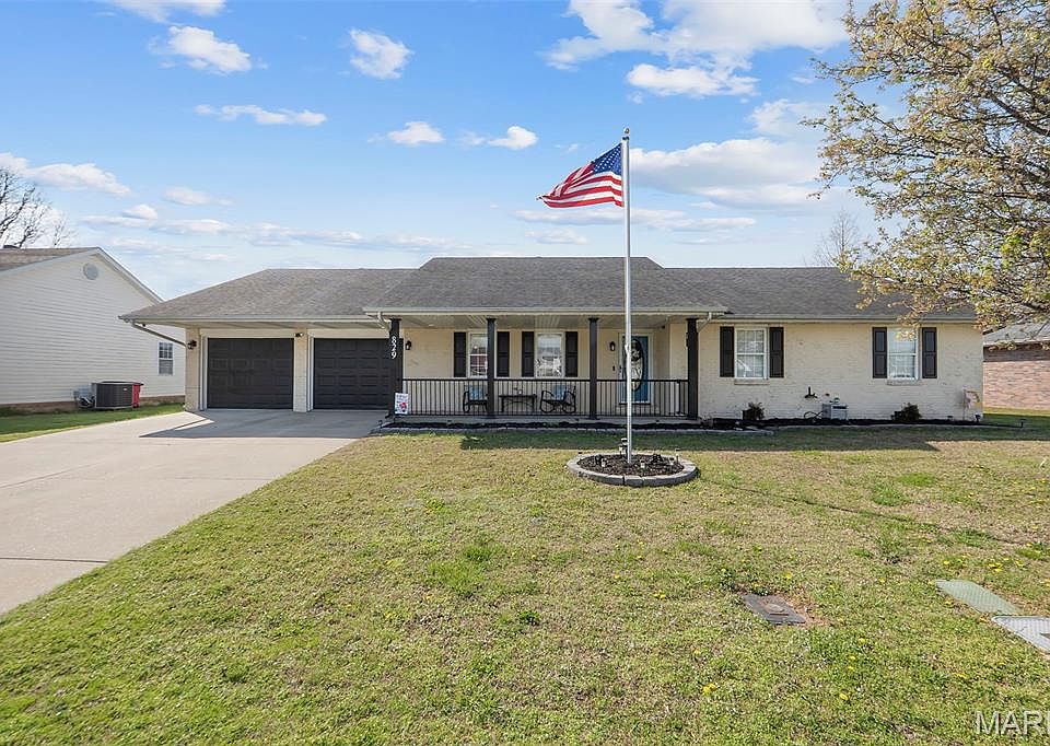 1st image of 829 Plantation Blvd