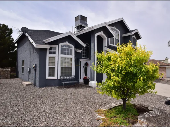 1316 Black Ridge Dr, El Paso, TX 79912
