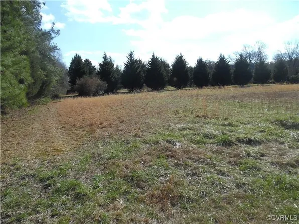 9017 Beach Rd, Chesterfield, VA 23838