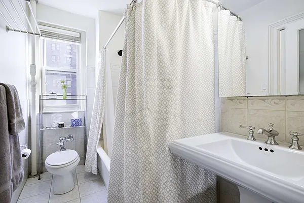 Sold by Compass | media 5