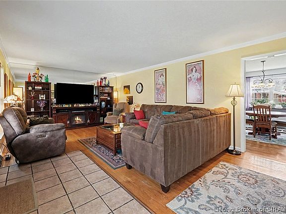 4th image of 608 Kensington Drive