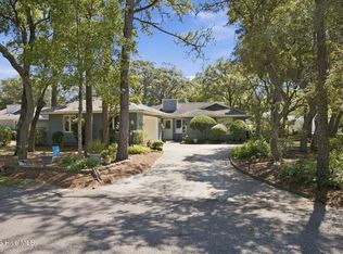 611 Camellia Ln, Sunset Beach, NC 28468