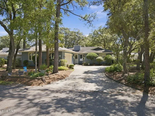 611 Camellia Lane, Sunset Beach, NC 28468
