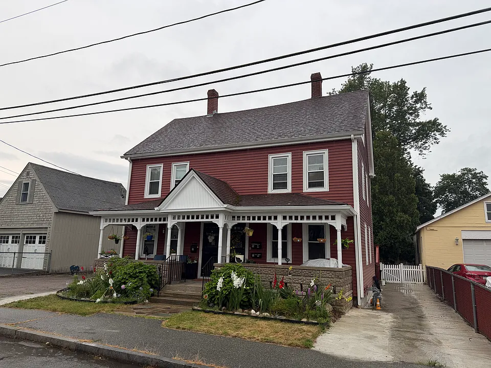 15-17 Chestnut St #1