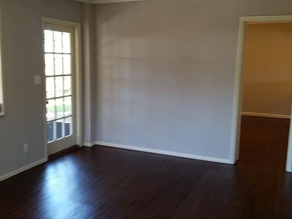 2nd image of 1252 Oakview Ave