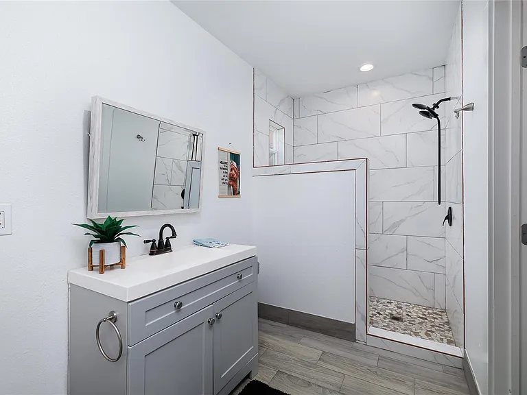 12826 Hill Dr — Photo 9