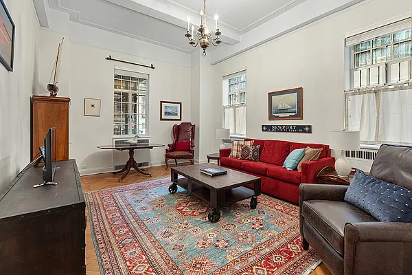 Sold by Corcoran | media 6