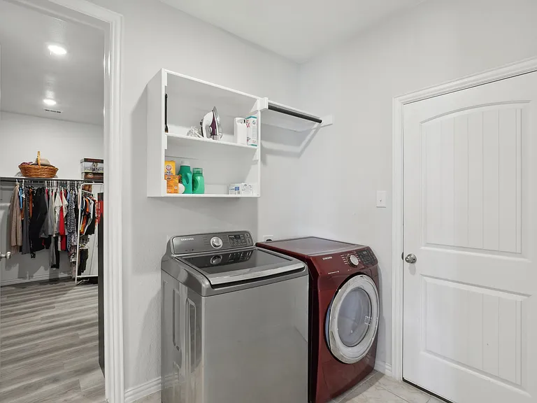2804 Fireside Ln — Photo 13