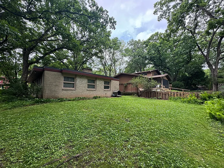 3922 Priscilla Ln — Photo 3