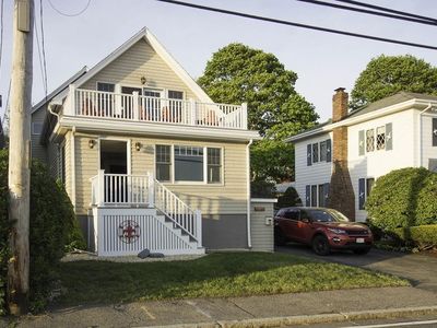 136 Willow Rd, Nahant, MA, 01908