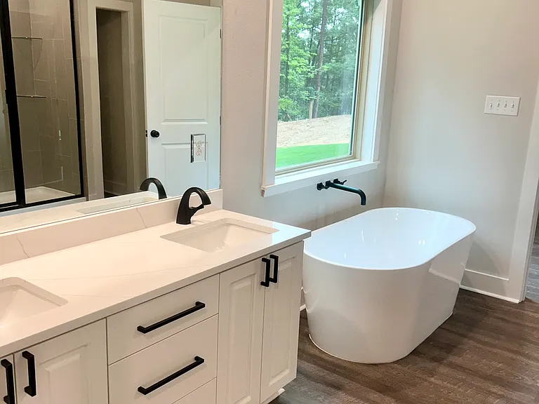 1105 River Oaks Dr — Photo 5