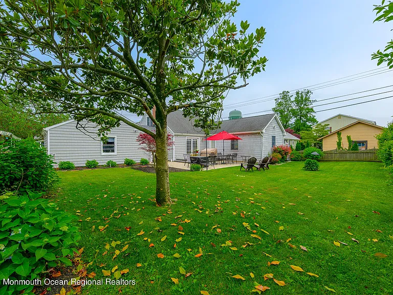 303 Bell Pl — Photo 6