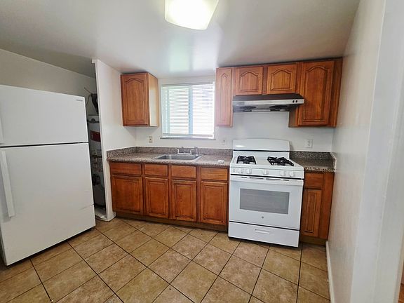 2nd image of 1506 165th Ave