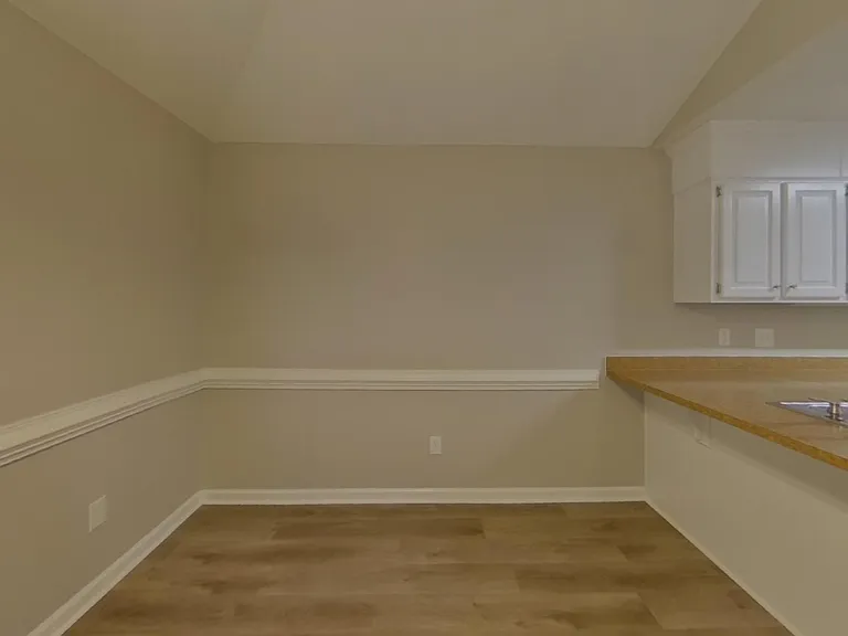 89 Smokewood Dr — Photo 3