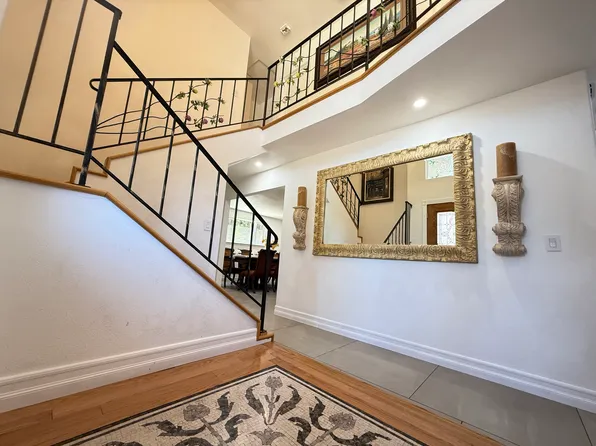 933 S Susan St, Santa Ana, CA 92704