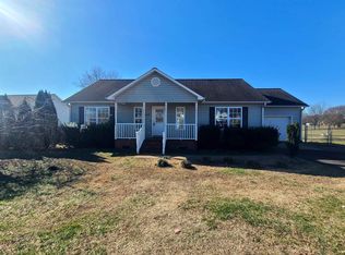 140 Kristina Dr, Cowpens, SC 29330