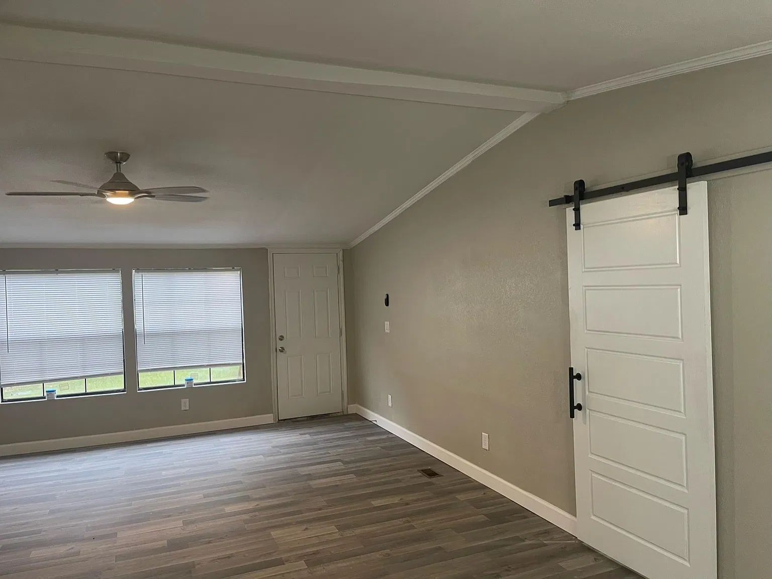 6648 SW 55th Way — Photo 3