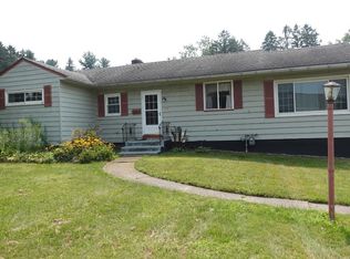 3516 Stratford Dr, Vestal, NY 13850