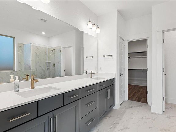 4th image of 3416 Piedmontese Dr