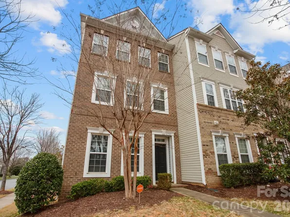 6705 Old Magnolia Ln, Mint Hill, NC 28227